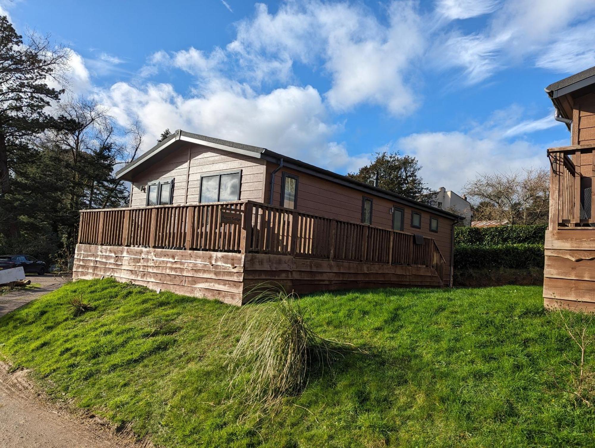 Great Trethew Hotel - Self Catering Lodges - Bar & Restaurant Liskeard Exterior foto